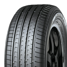Yokohama 225/60 R18 100V Advan V61